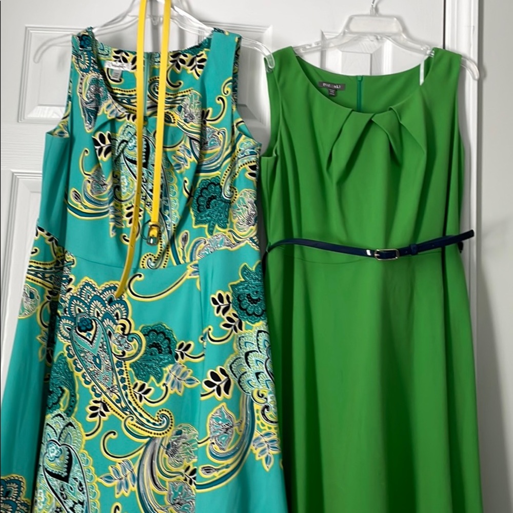 2 Dresses, same style